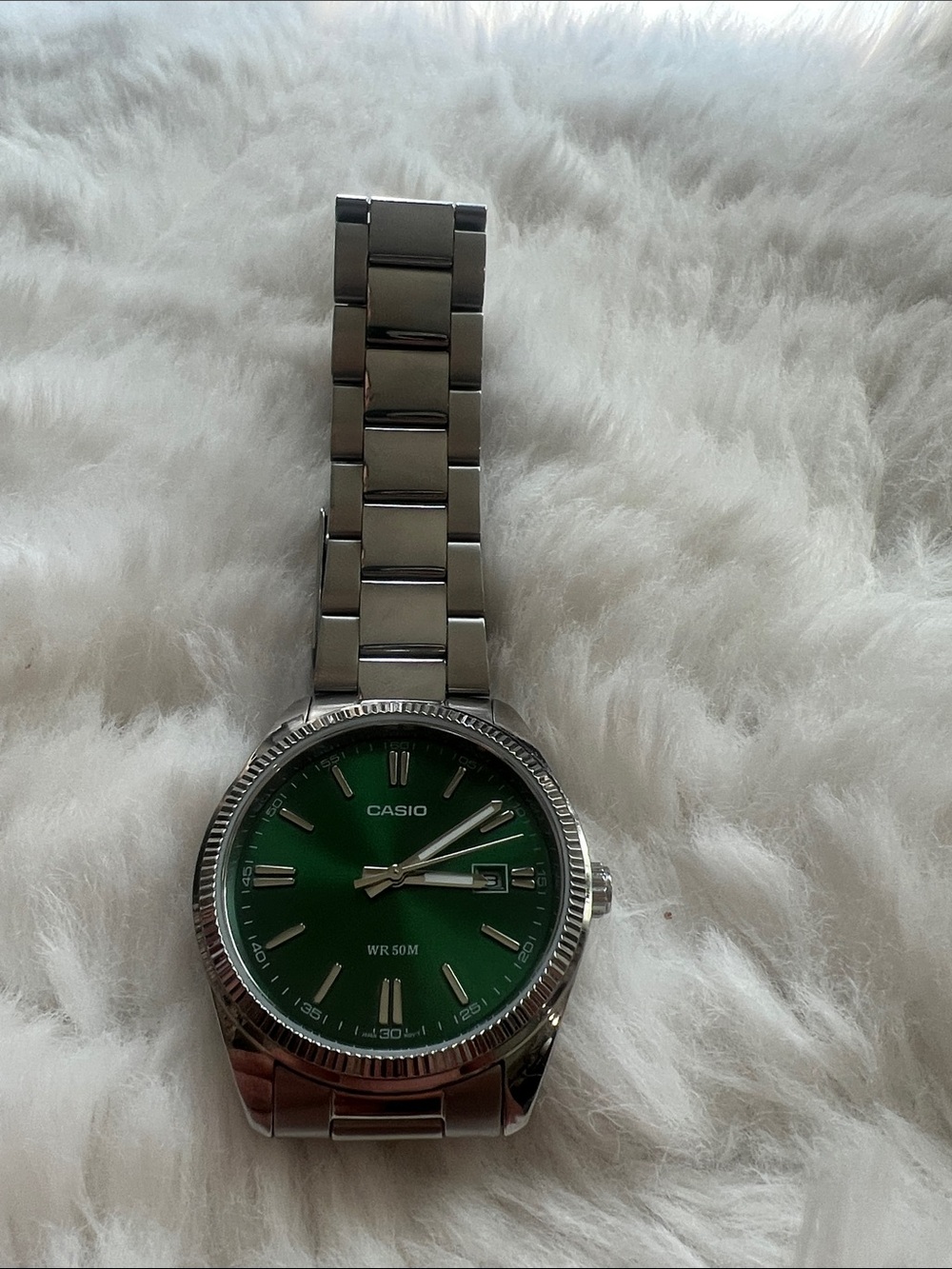 Casio Men's Vintage Green Dial
Stainless Steel Watch - Picture 4 of 8